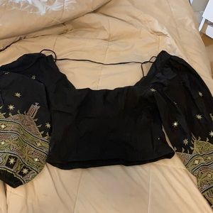 Gorgeous off shoulder Free People crop top